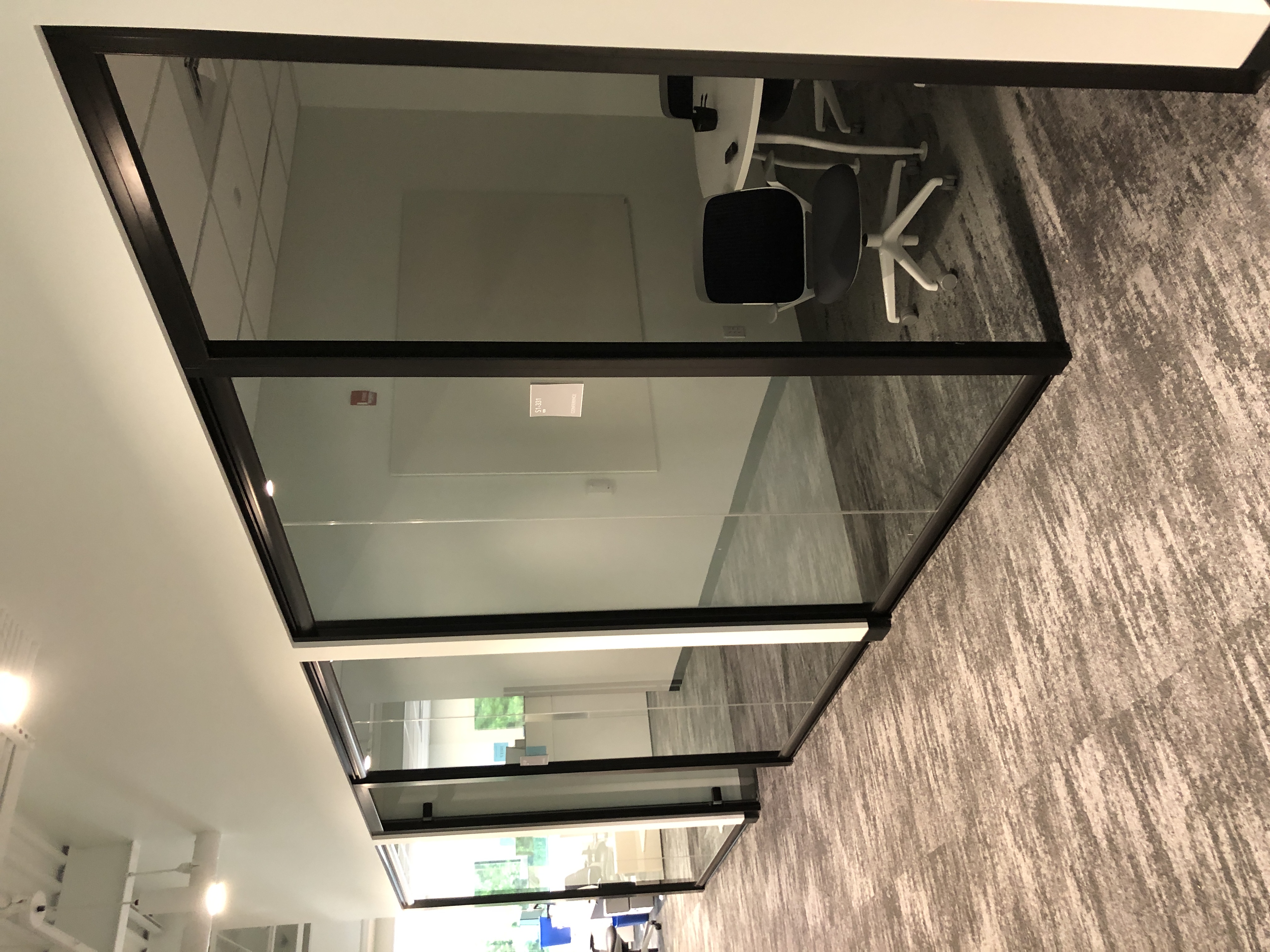 Eppendorf Architectural Glass Walls — photo 3