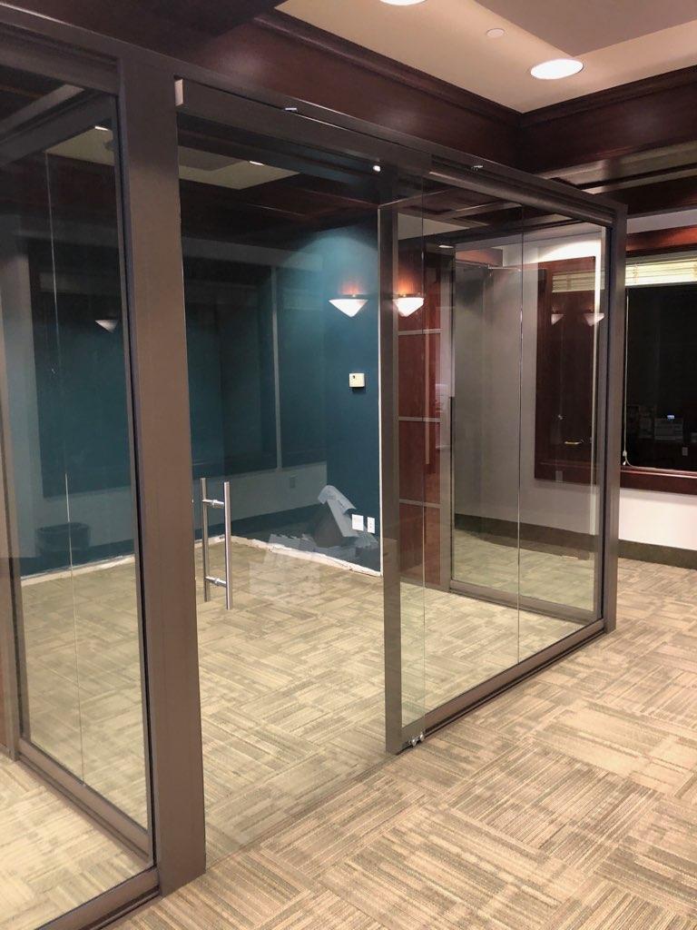Country Bank Offices Architectural Glass Walls — photo 3